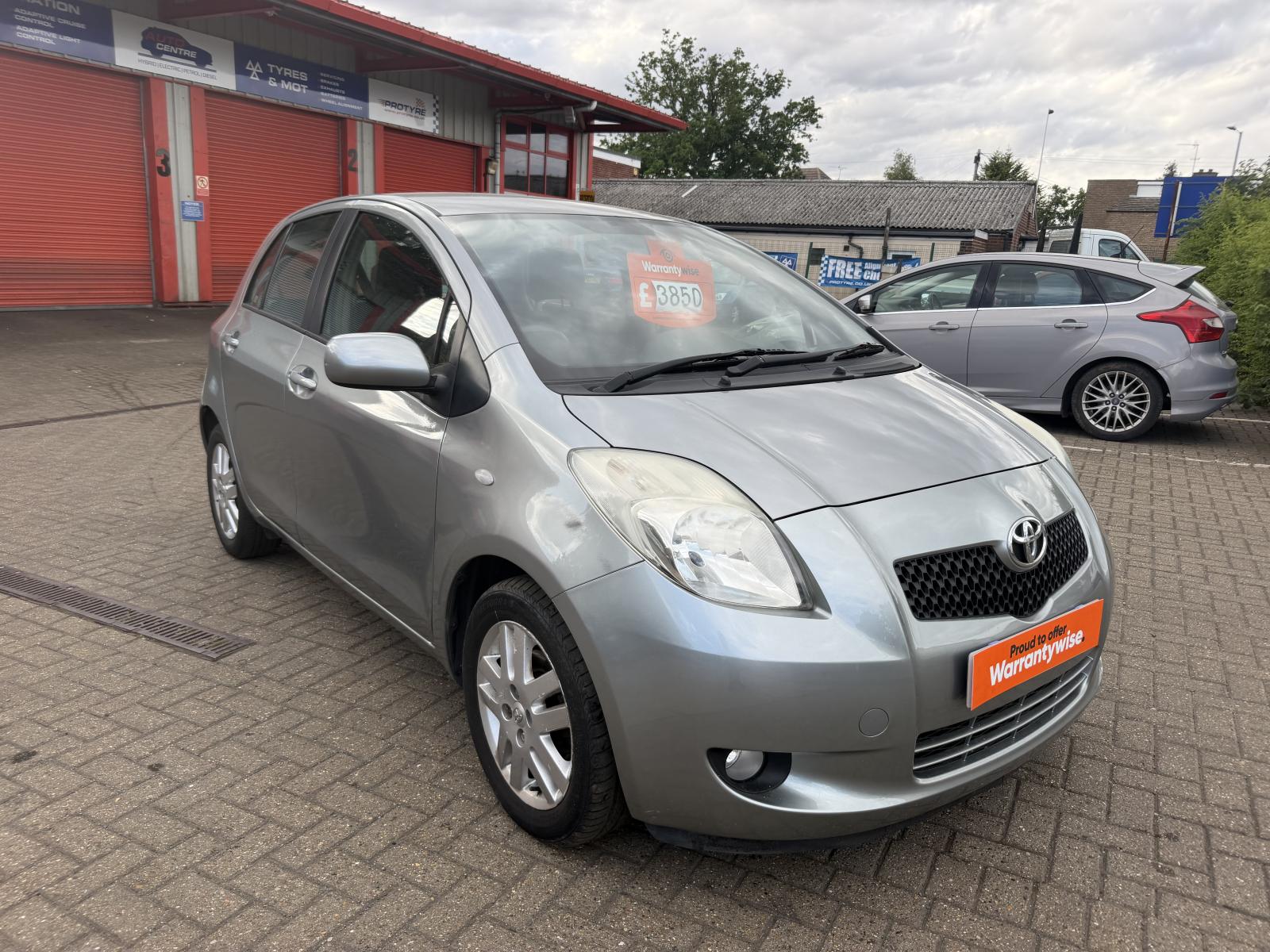 Toyota Yaris Automatic TR