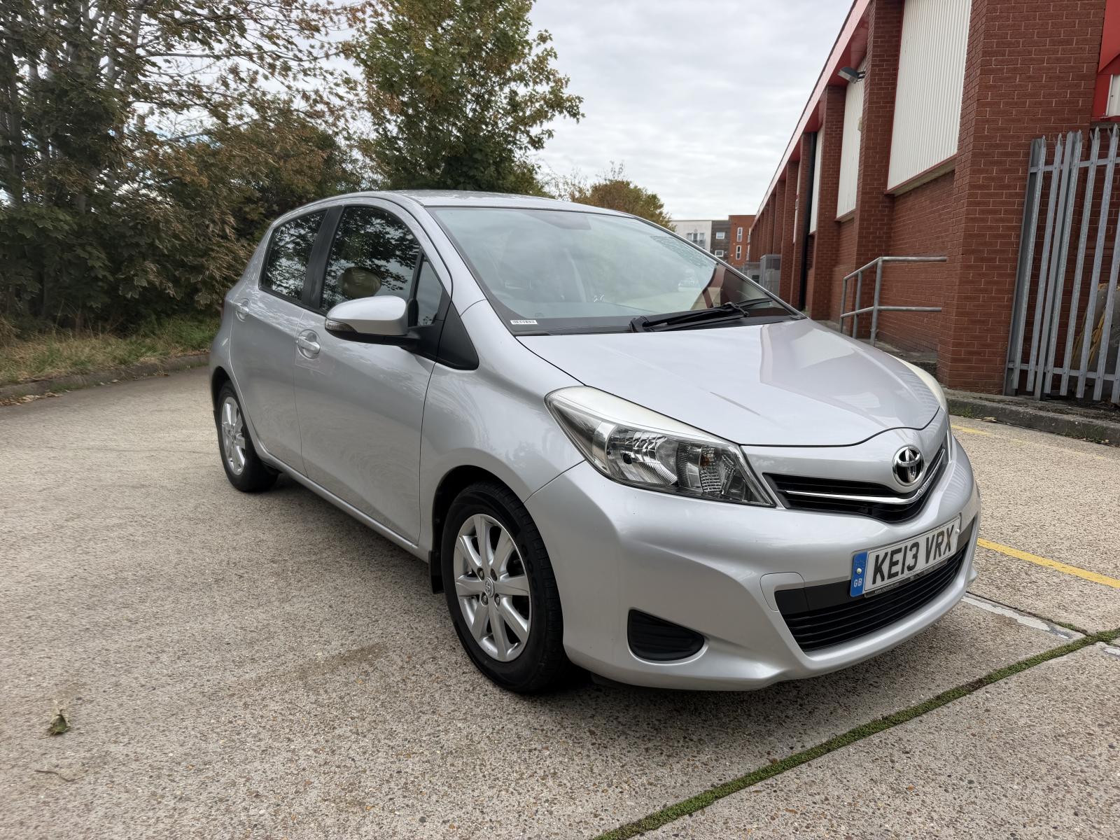Toyota Yaris Automatic 2013